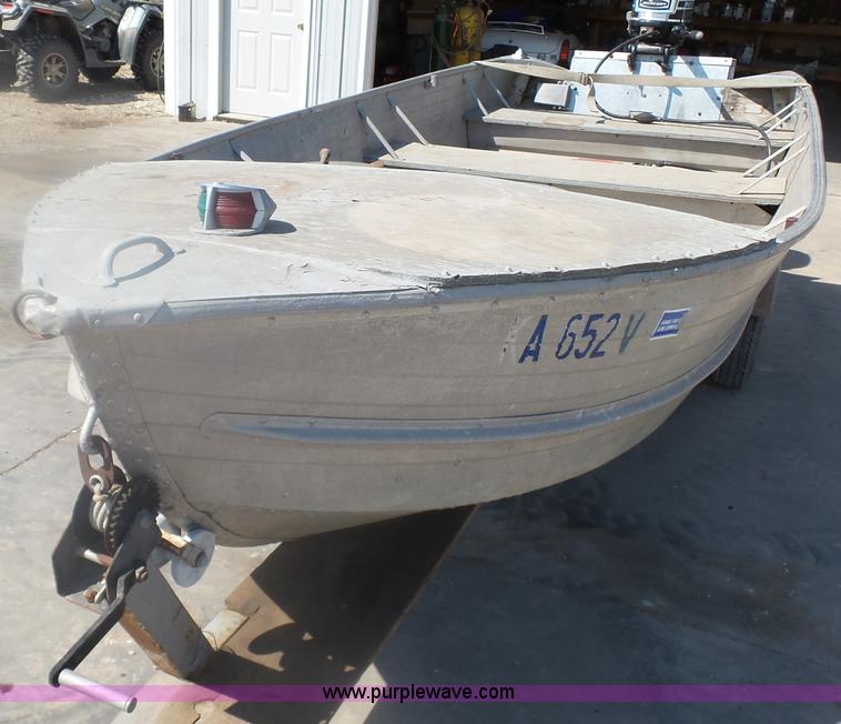 image for item AO9833 Richline boat