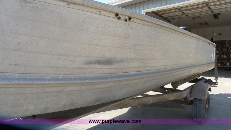 image for item AO9833 Richline boat