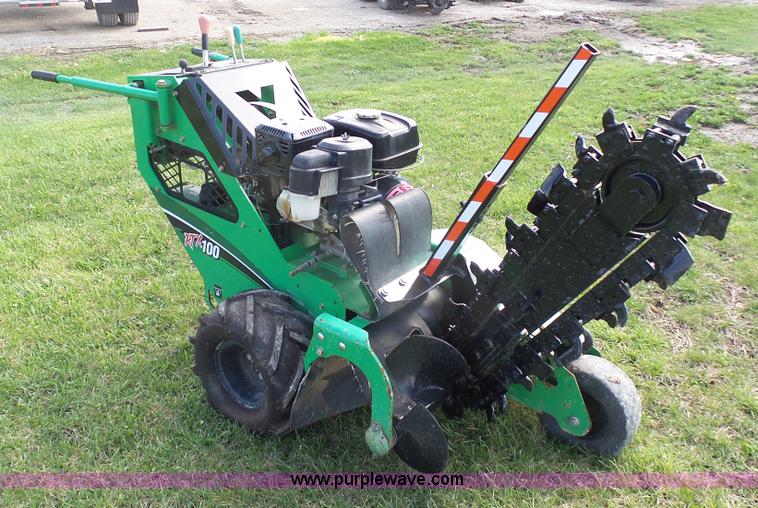 image for item AO9834 2012 Vermeer RTX100 trencher
