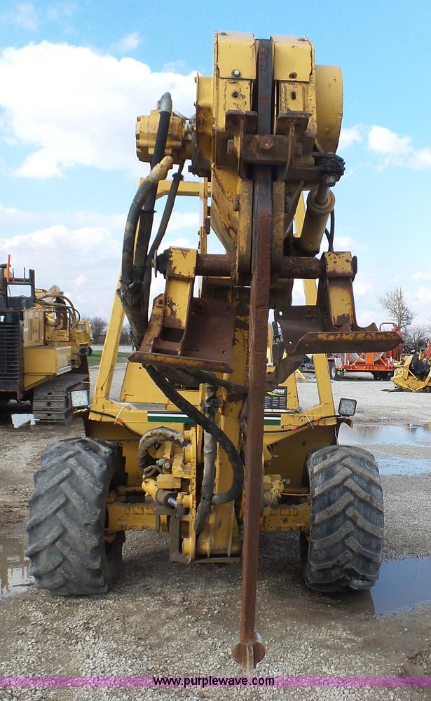 image for item AO9838 2000 Vermeer V8550 cable plow