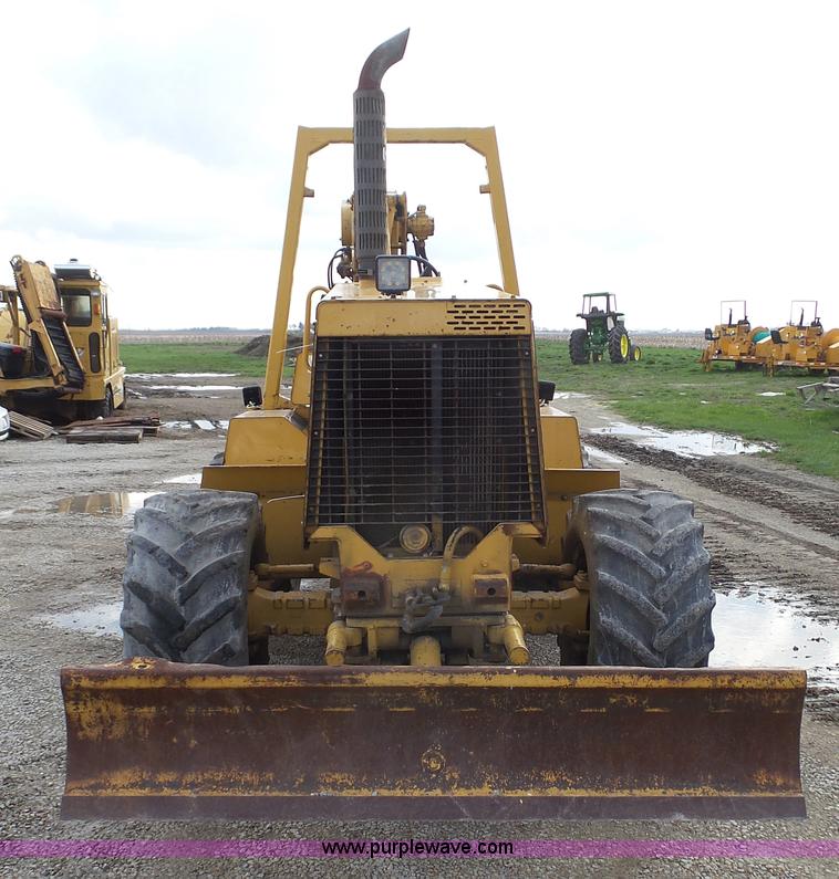 image for item AO9838 2000 Vermeer V8550 cable plow