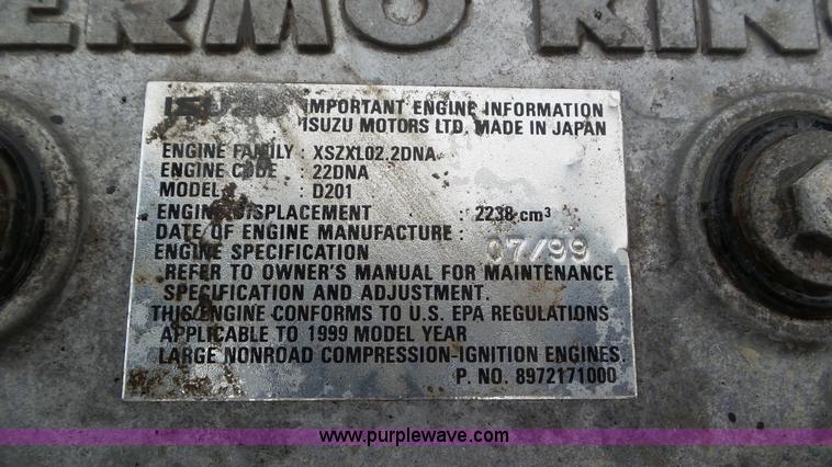 image for item AV9804 1999 Isuzu D201 four cylinder diesel engine