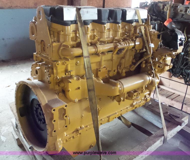 image for item AV9806 Caterpillar 3406E six cylinder diesel engine