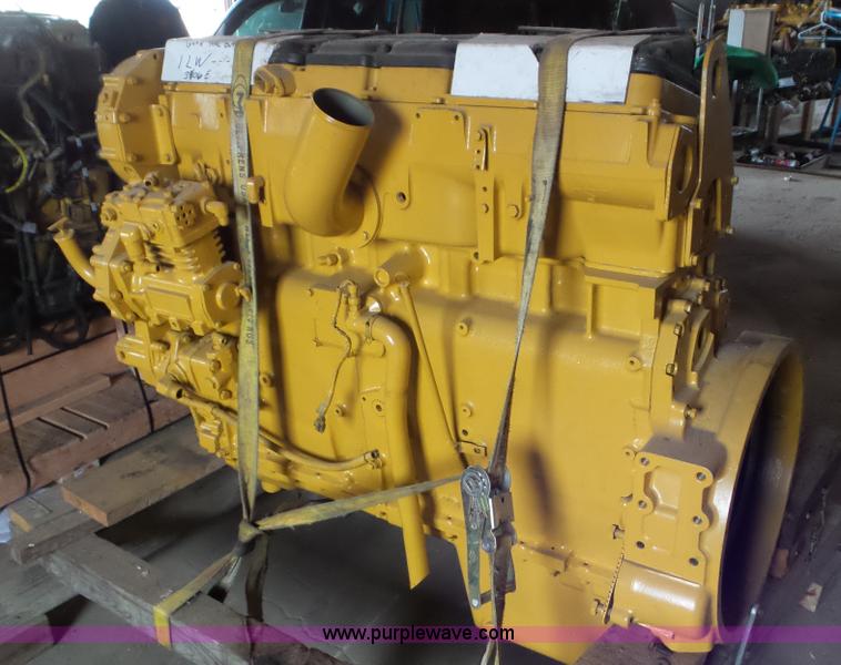 image for item AV9806 Caterpillar 3406E six cylinder diesel engine