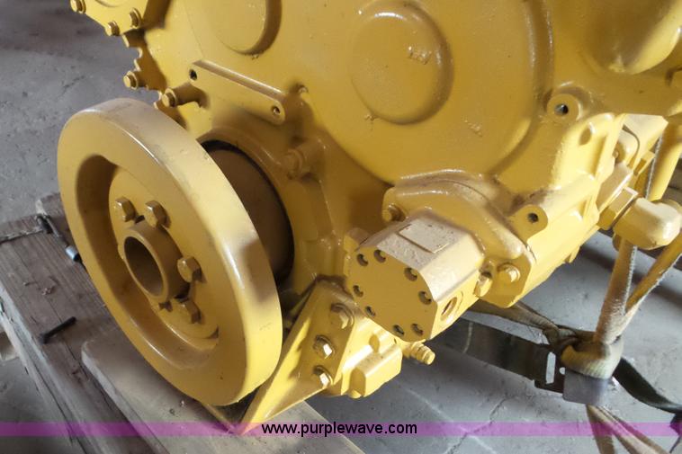 image for item AV9806 Caterpillar 3406E six cylinder diesel engine