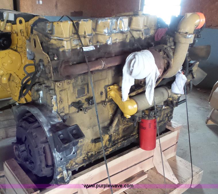 image for item AV9807 1995 Caterpillar 3406 six cylinder diesel engine