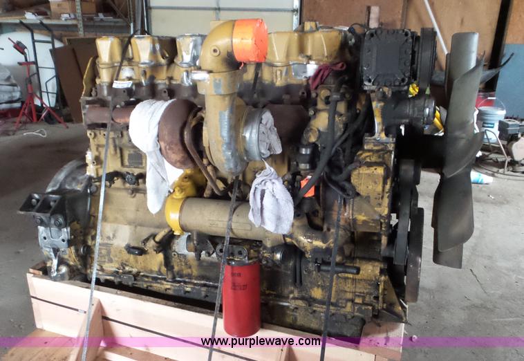 image for item AV9807 1995 Caterpillar 3406 six cylinder diesel engine