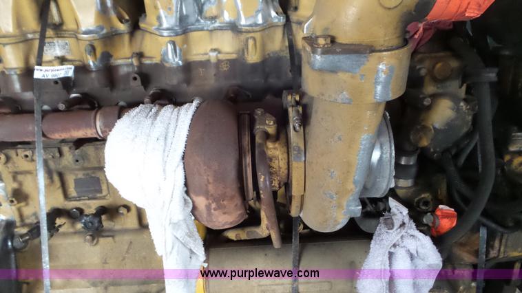 image for item AV9807 1995 Caterpillar 3406 six cylinder diesel engine