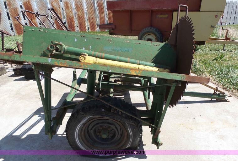 image for item BE9773 Shop built wood saw