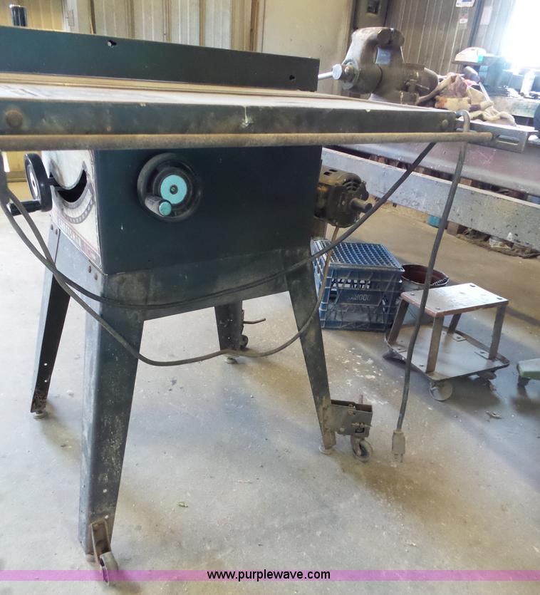 image for item BE9774 Craftsman table saw