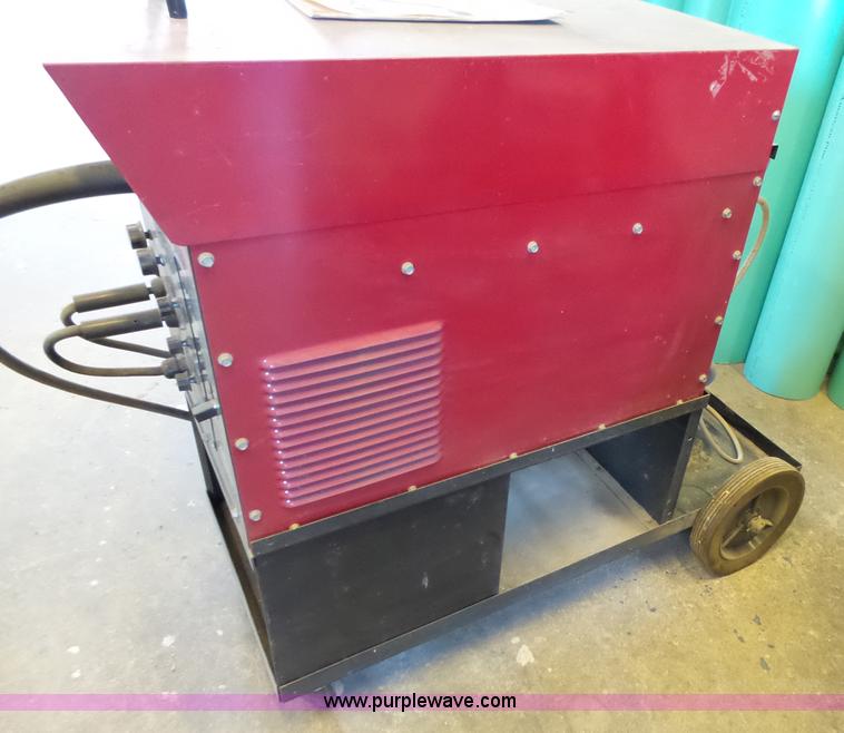 image for item BE9775 Century wire feed welder