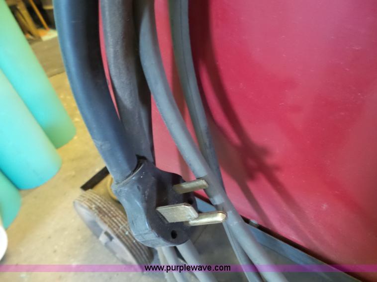 image for item BE9775 Century wire feed welder