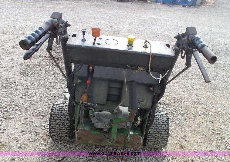 image for item BE9810 John Deere GSS ZTR lawn mower