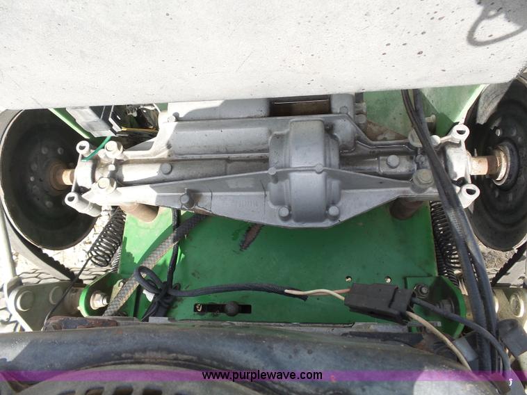 image for item BE9810 John Deere GSS ZTR lawn mower