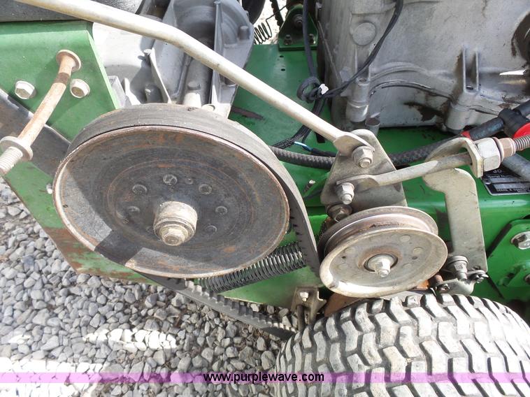 image for item BE9810 John Deere GSS ZTR lawn mower