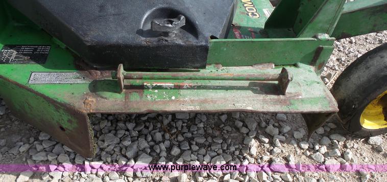 image for item BE9810 John Deere GSS ZTR lawn mower