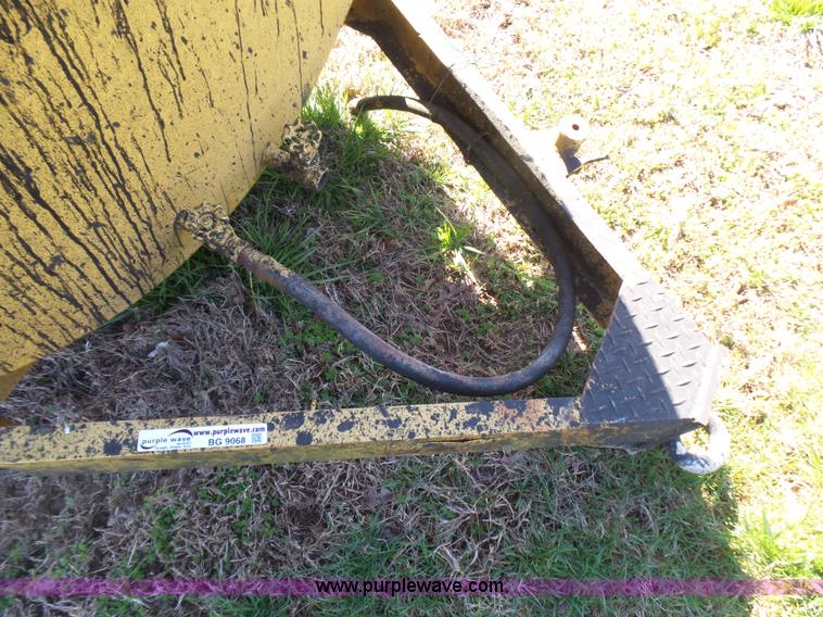 image for item BG9068 500 gallon tank