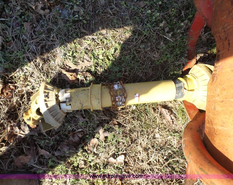 image for item BG9070 Flo-Rite P300 spreader