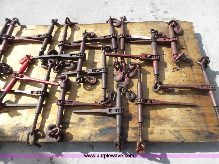 image for item BG9116 Approximately 26 chain binders