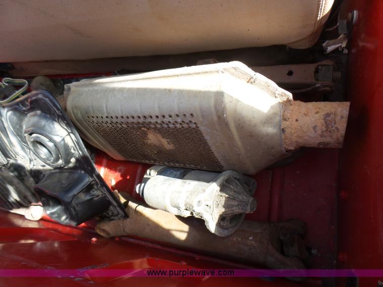 image for item BG9122 1992 Jeep Wrangler SUV