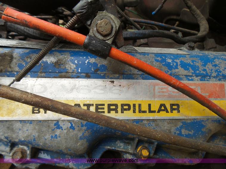 image for item BG9124 1975 Ford LN8000 mixer truck