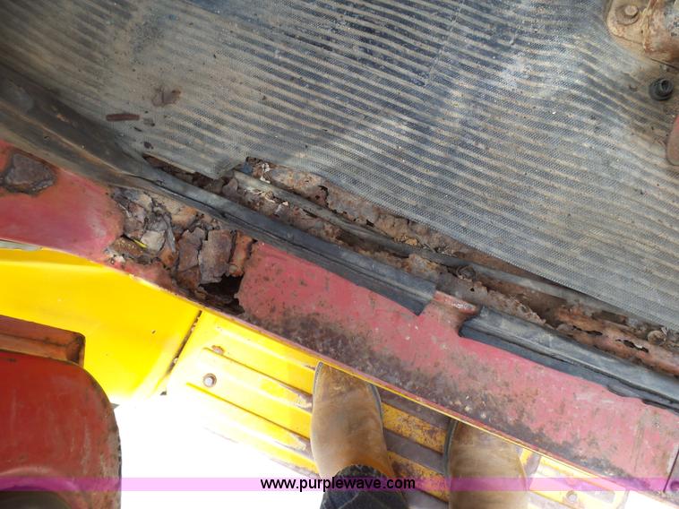 image for item BG9124 1975 Ford LN8000 mixer truck