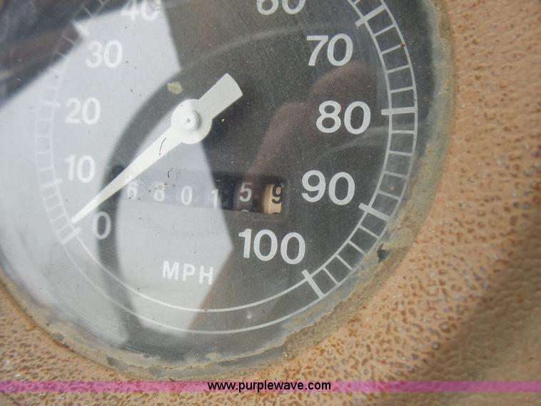 image for item BG9124 1975 Ford LN8000 mixer truck