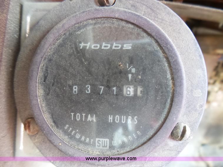 image for item BG9124 1975 Ford LN8000 mixer truck