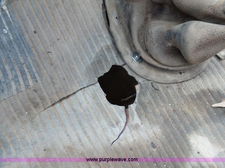 image for item BG9124 1975 Ford LN8000 mixer truck