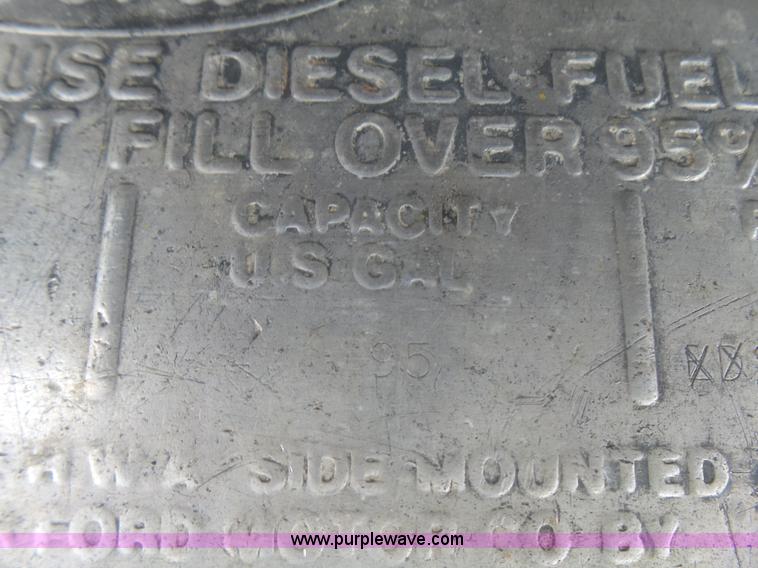 image for item BG9125 1984 Ford LTL9000 dump truck