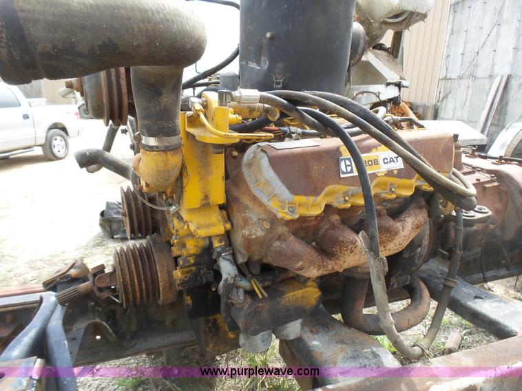 image for item BG9127 Caterpillar 3208 diesel engine