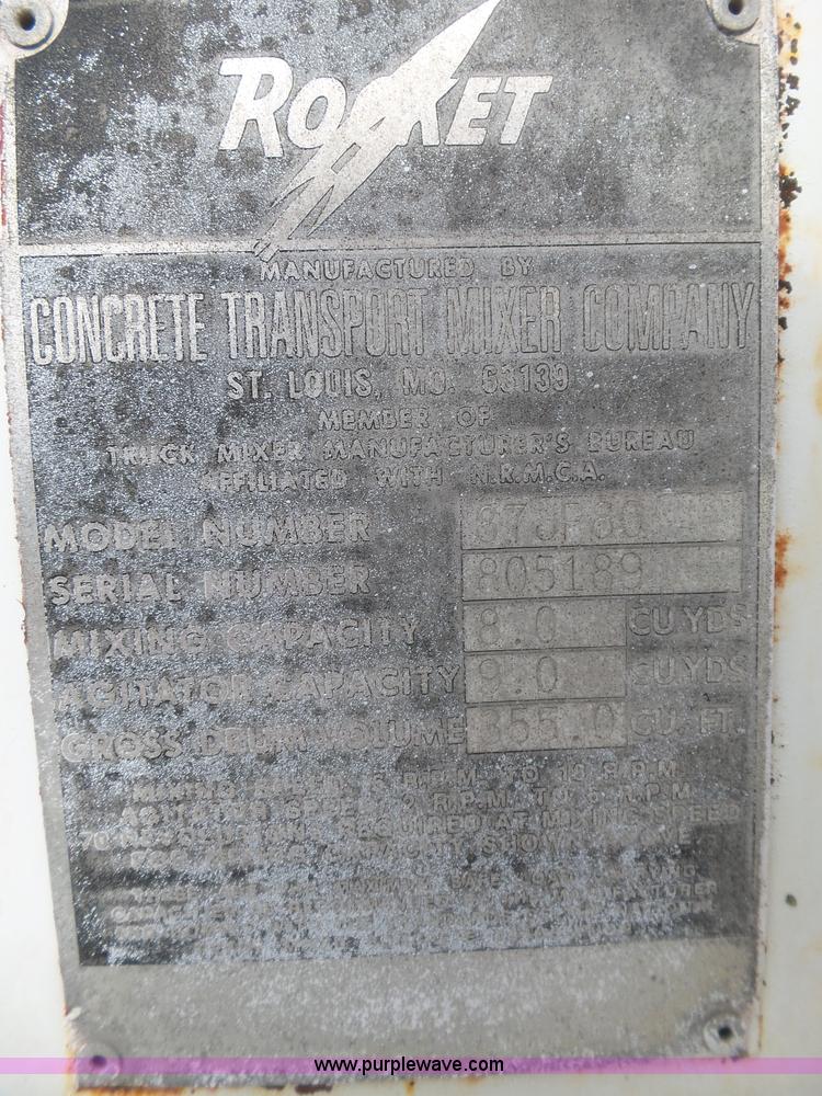 image for item BG9128 1979 International F2574 mixer truck