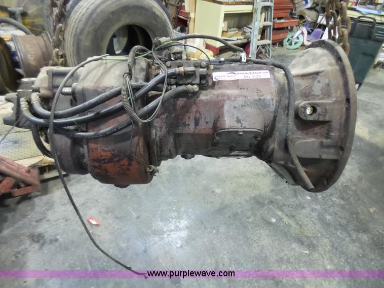 image for item BG9129 Eaton Fuller R17608LL transmission