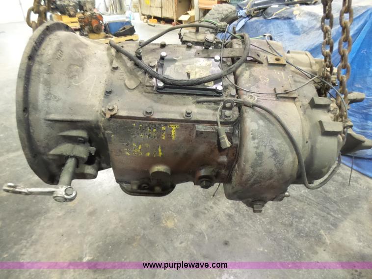 image for item BG9129 Eaton Fuller R17608LL transmission