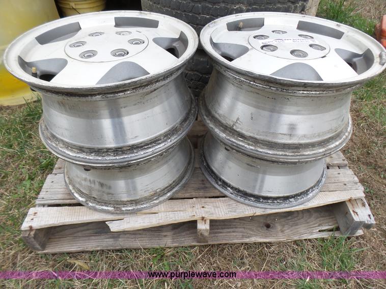 image for item BG9135 Assorted wheels and tires