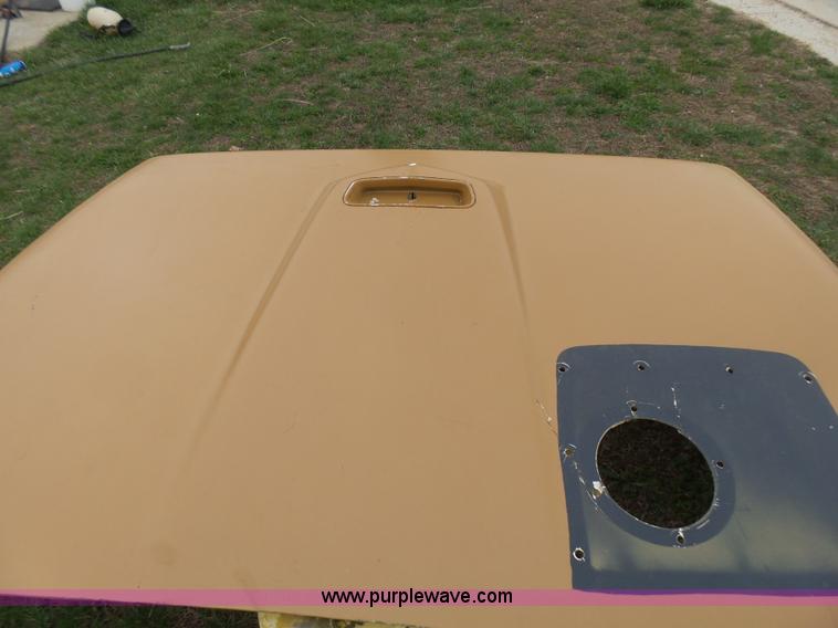 image for item BG9136 Ford LN Louisville fiberglass hood