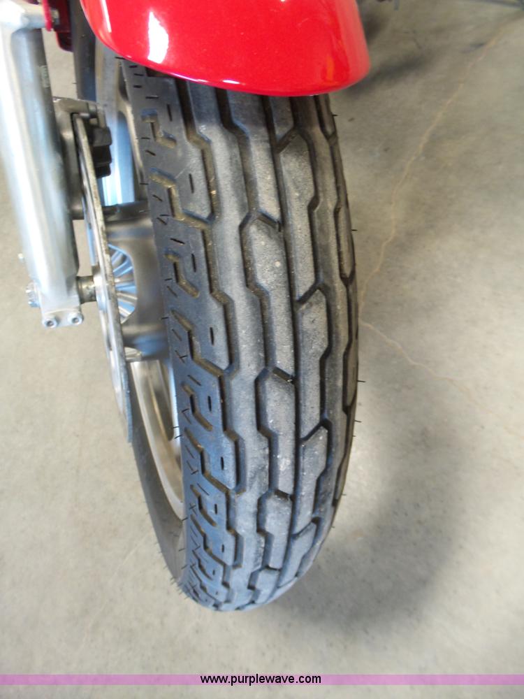 image for item BL9547 1995 Honda Shadow motorcyle