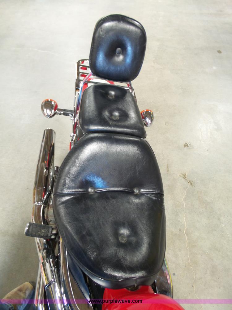 image for item BL9547 1995 Honda Shadow motorcyle