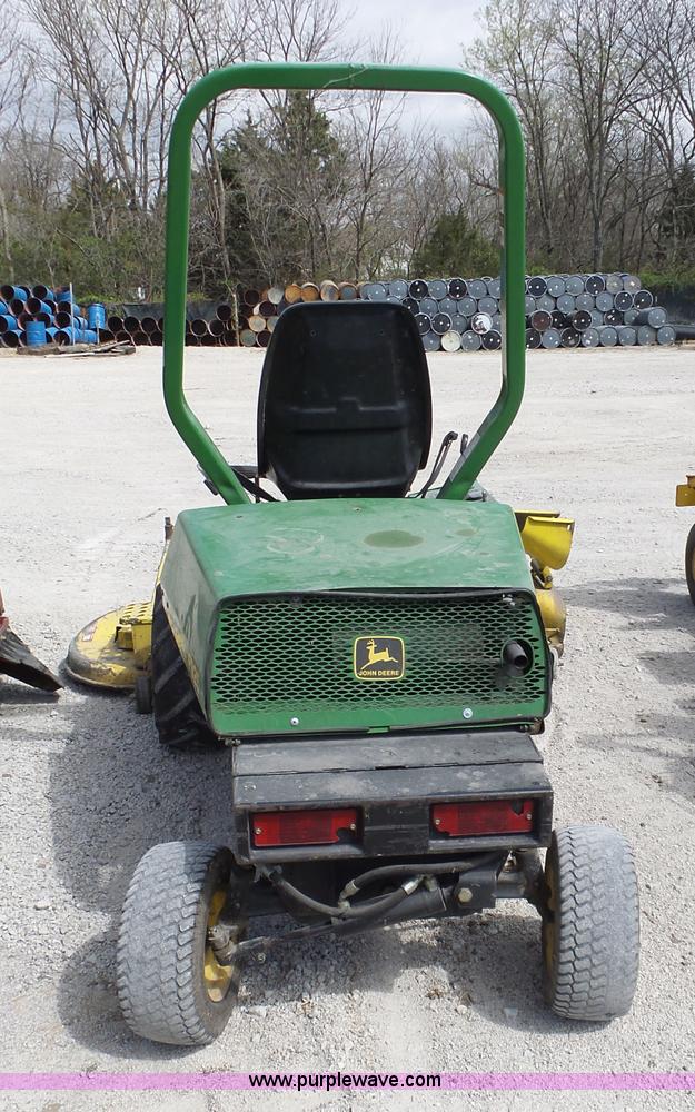 image for item BL9552 John Deere F925 lawn mower