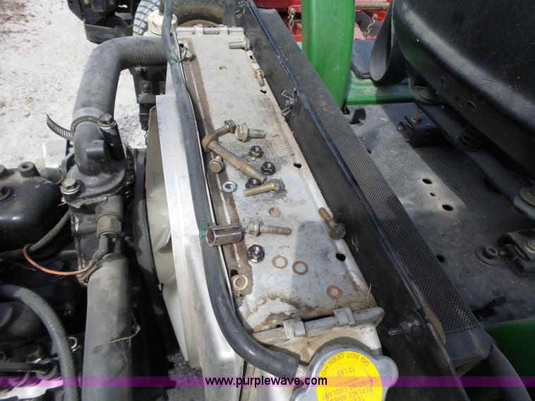 image for item BL9552 John Deere F925 lawn mower