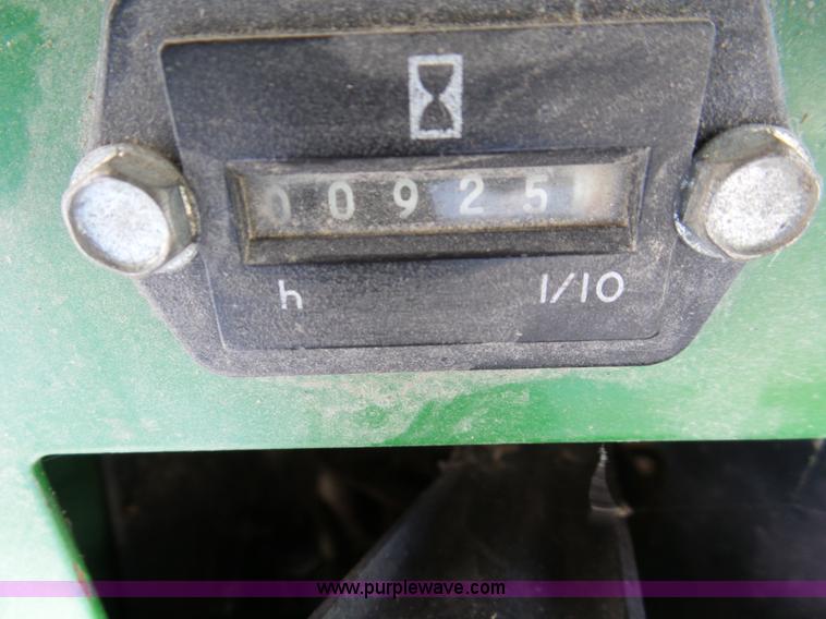 image for item BL9552 John Deere F925 lawn mower