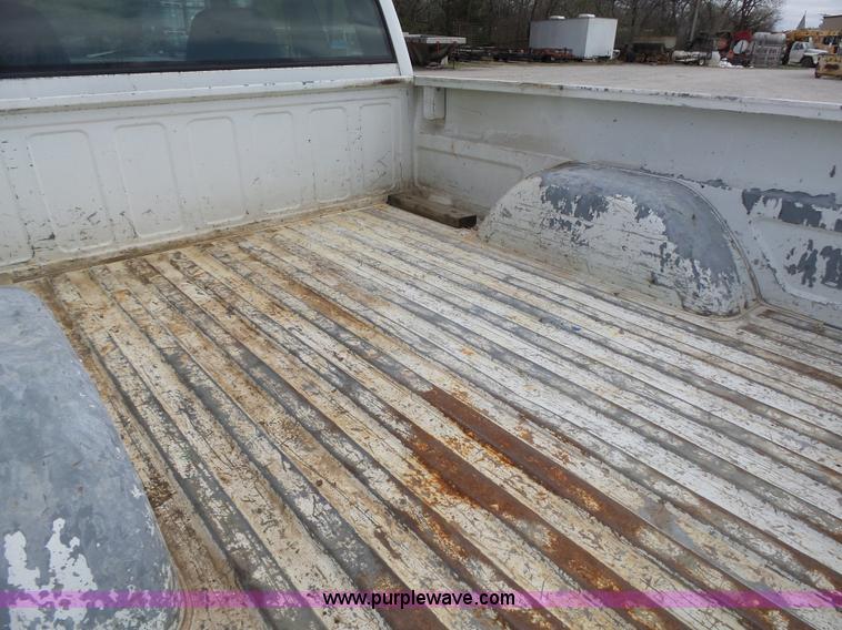 image for item BL9553 1993 Chevrolet 1500 Ext. Cab pickup truck