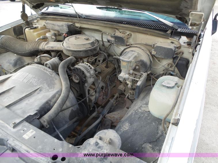 image for item BL9553 1993 Chevrolet 1500 Ext. Cab pickup truck