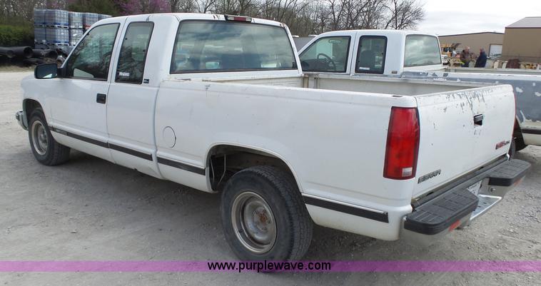 image for item BL9554 1996 GMC Sierra 1500 Ext. Cab pickup truck