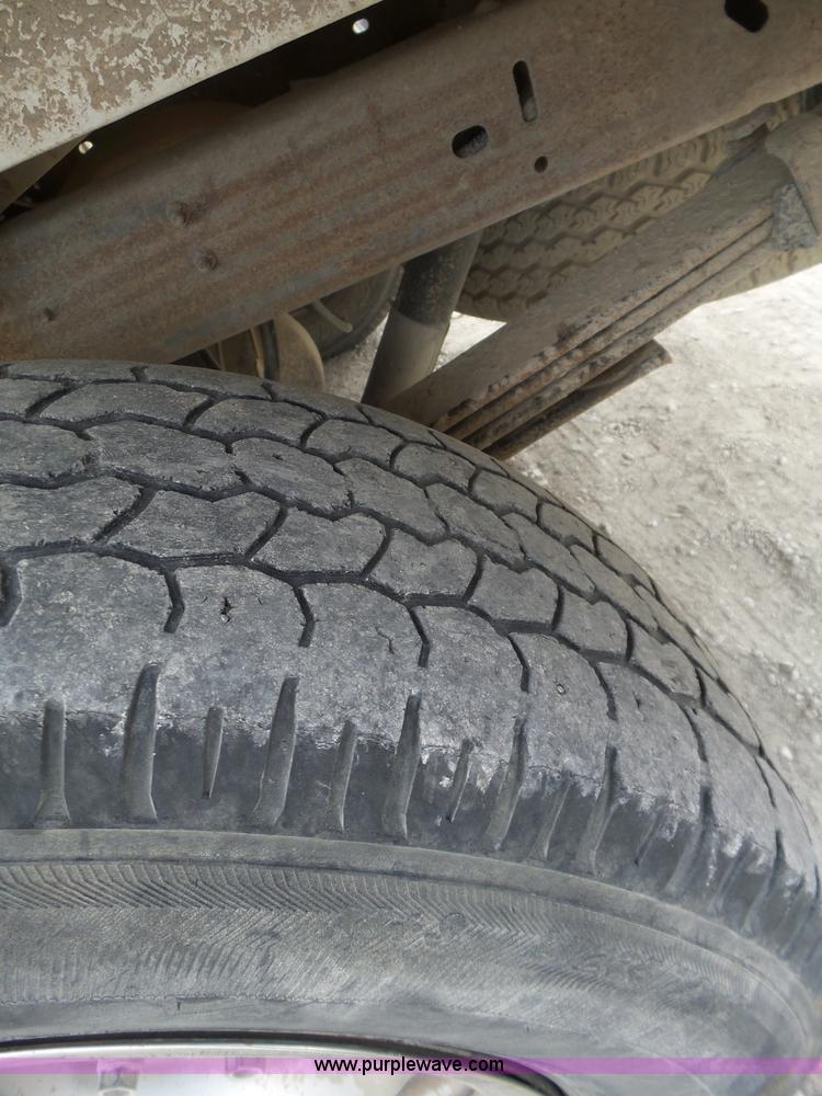 image for item BL9554 1996 GMC Sierra 1500 Ext. Cab pickup truck