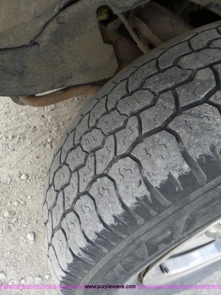 image for item BL9554 1996 GMC Sierra 1500 Ext. Cab pickup truck