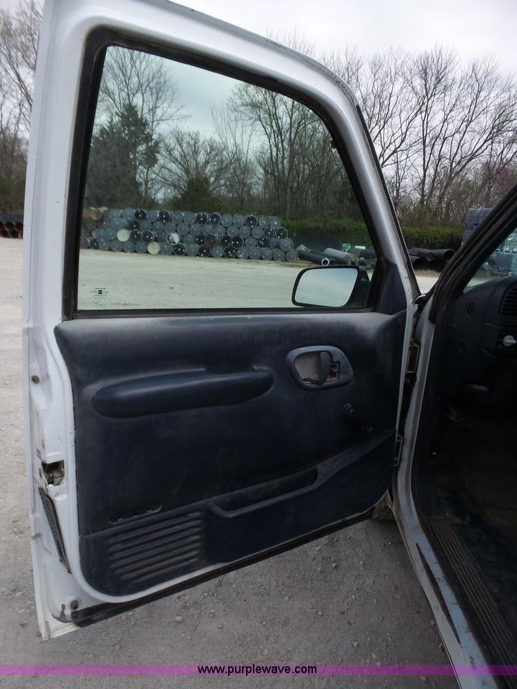 image for item BL9554 1996 GMC Sierra 1500 Ext. Cab pickup truck