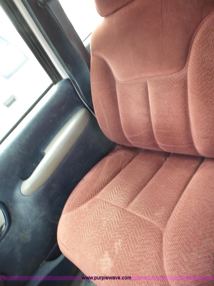 image for item BL9554 1996 GMC Sierra 1500 Ext. Cab pickup truck