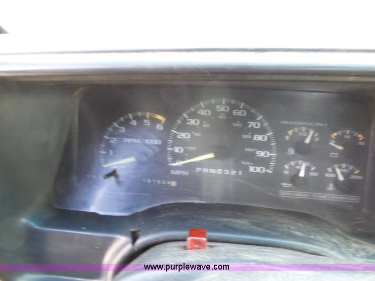 image for item BL9554 1996 GMC Sierra 1500 Ext. Cab pickup truck