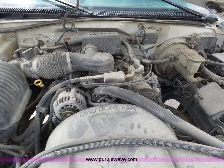 image for item BL9554 1996 GMC Sierra 1500 Ext. Cab pickup truck